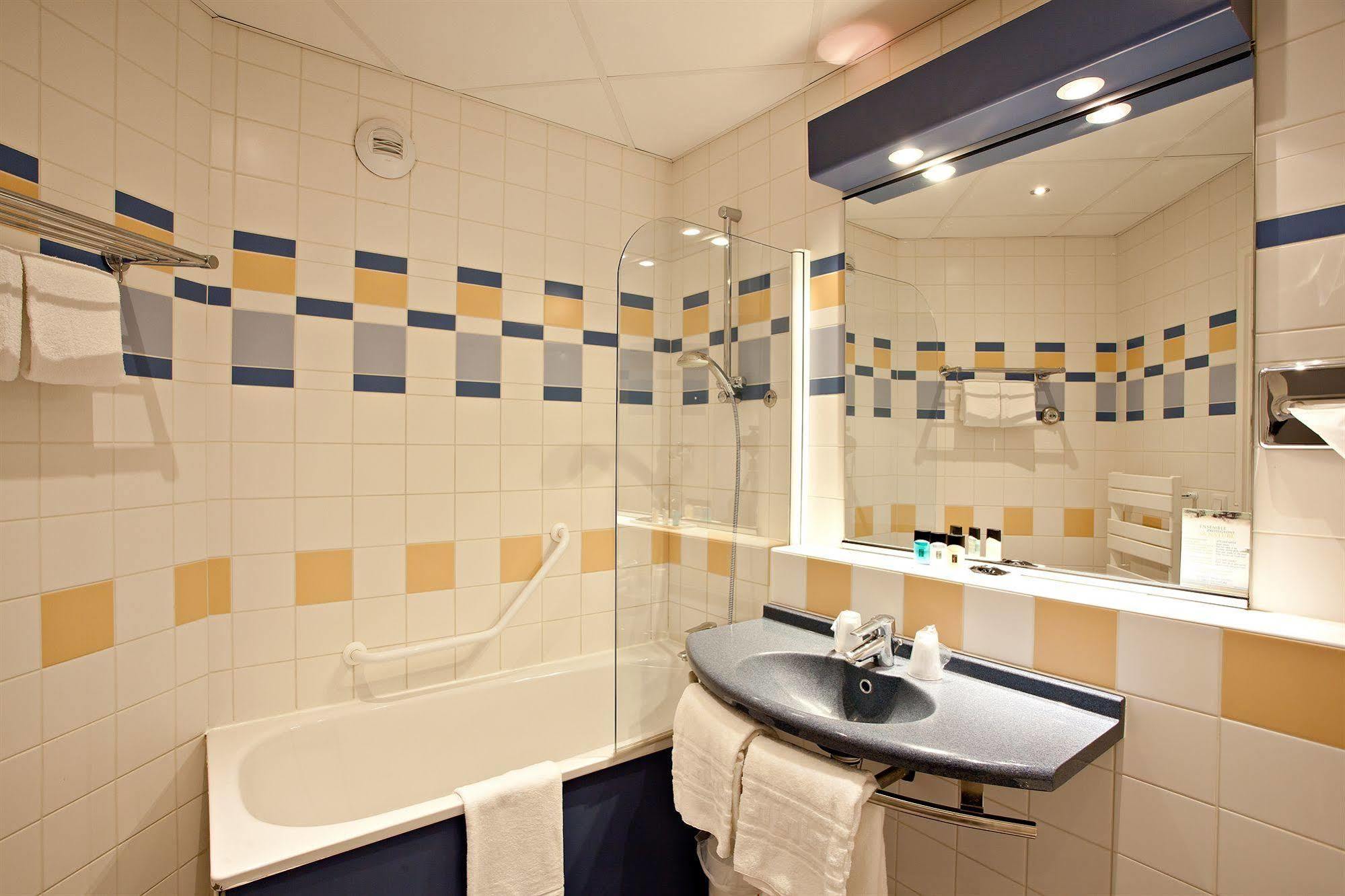Thalazur Ouistreham - Hotel & Spa 外观 照片